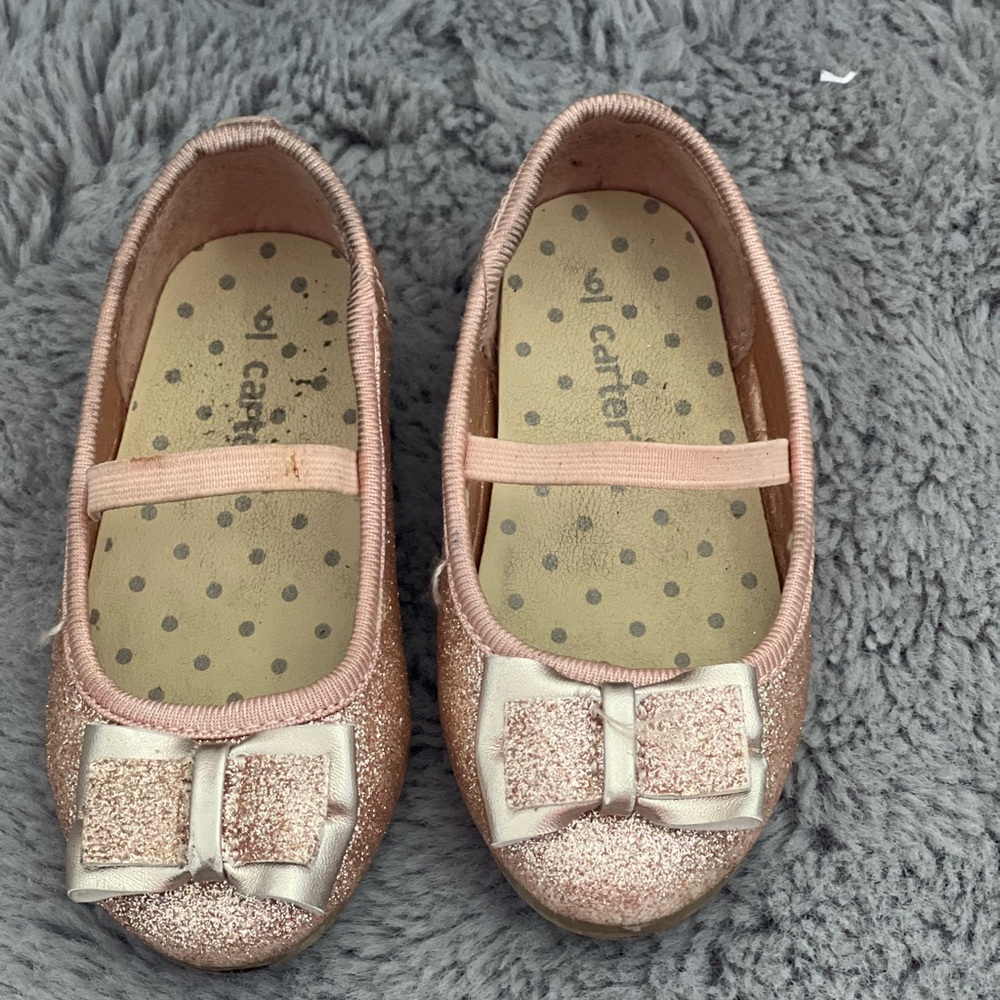 Girls dress up shoes.Toddler size 6